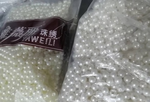 10月8日，純手工活外發(fā)加工項(xiàng)目，在家做手工活掙錢，通過珠繡串珠手工，手工之家讓很多人居家就業(yè)創(chuàng)業(yè)，圖為勵(lì)志珠珠繡串珠手工材料剪影