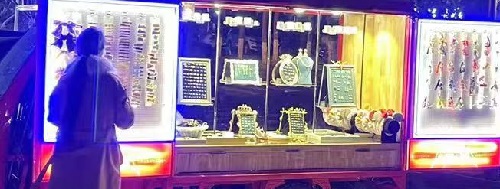 把產(chǎn)品送到家門(mén)口 --- --- 手工之家的移動(dòng)銷售新平臺(tái)有多便捷