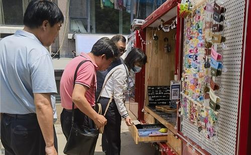 看好手工產(chǎn)品銷售，只為“你”而來 ------ 雄安翟先生專程來手工之家考察合作移動潮品店