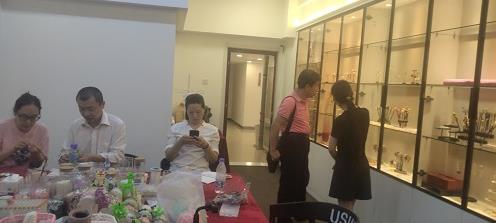 看好手工產(chǎn)品銷售，只為“你”而來 ------ 雄安翟先生專程來手工之家考察合作移動潮品店