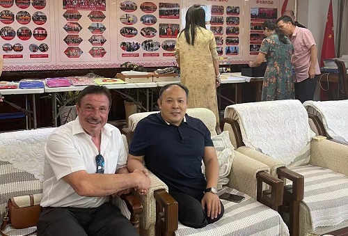 開辟國(guó)內(nèi)國(guó)際銷售新市場(chǎng)，手工之家一直在路上 ------ 記手工之家參加“文化出?！鄙虅?wù)洽談