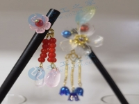 5月14日，在家可以做的兼職工作，拿回家做的手工項(xiàng)目，手工之家加工+銷(xiāo)售的合作模式如何，圖為勵(lì)志珠珠繡串珠手工產(chǎn)品剪影