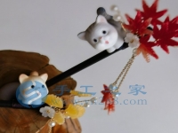 6月4日，手工活接單正規(guī)平臺，拿回家做的手工項目，可以開飾品加工廠，手工之家讓大家居家手工掙錢有底氣，圖為勵志珠珠繡串珠手工產(chǎn)品剪影