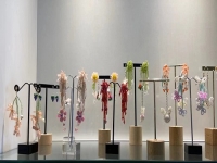 手工活外發(fā)加工正規(guī)廠家直接發(fā)貨，串珠純手工項目投資少、收入好