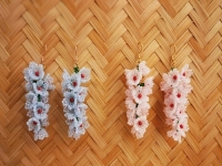 帶回家做的手工活自由靈活，按量計(jì)酬，按時(shí)結(jié)算加工費(fèi)