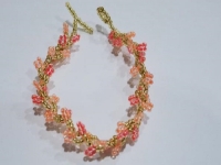 手工活外發(fā)加工正規(guī)廠家直接發(fā)貨，純手工產(chǎn)品多，加工任務(wù)多