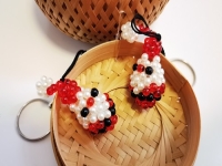正規(guī)手工活外發(fā)加工廠家，做純手工掙錢，與年齡無關(guān)，就看誰努力