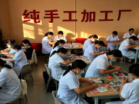 春節(jié)后不外出打工，在家輕資產(chǎn)創(chuàng)業(yè)真的靠譜，開純手工加工廠，讓很多人陪著家人把錢掙