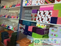 河北石家莊辛集劉女士在家做手工活珠繡賺錢，不用再出去上班