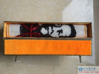 貴州陸女士在家兼職手工活串珠繡賺錢致富奔小康！