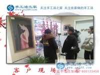 廣東廣州市一80后上班族放棄高壓力工作選擇手工活創(chuàng)業(yè)，只為在輕松中賺錢！