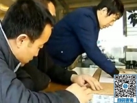 來手工之家考察的三個(gè)男人也做串珠繡手工活，誰說男人不如女人？