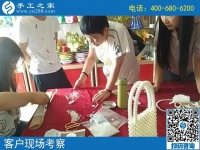 8月22日，想接正規(guī)廠家的手工活，很多人選擇這個沒有門檻的手工活，手工之家接待考察加工客戶剪影