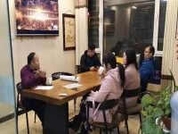 加大珠繡市場(chǎng)化、著重產(chǎn)品創(chuàng)新------記邯鄲學(xué)院文化產(chǎn)業(yè)管理專業(yè)主任一行到手工之家調(diào)研指導(dǎo)