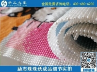 “八月桂花香，悠悠串珠情”：我與勵(lì)志珠繡的故事