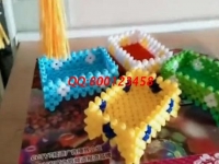 正規(guī)供料的手工活，這個外發(fā)手工活可以自己做，還可以組織人做