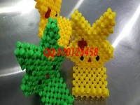 10月17日，可以帶回家做的手工活，手工之家的外發(fā)手工活是這樣交付成品的，圖為勵志珠珠繡串珠成品實拍