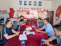 10月29日，拿回家做的手工活，想接正規(guī)企業(yè)的手工活，實地考察重不重要？圖為手工之家創(chuàng)始人參加一些活動的剪影
