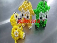 11月5日，想接正規(guī)廠家的手工活，這個(gè)手工活外發(fā)加工項(xiàng)目都要簽訂正規(guī)合同，圖為勵(lì)志珠珠繡串珠飾品實(shí)拍