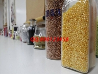 3月5日，手工工藝品在家兼職都能干，可以寄到家做的手工活，很多人選手工之家的珠繡串珠手工，圖為勵志珠珠繡串珠手工多款繡珠剪影